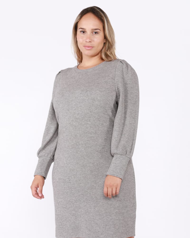 Front of a model wearing a size 0X Chloe Puff Sleeve Dress in Grey Mix by DEX PLUS. | dia_product_style_image_id:239803